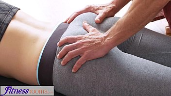 Futaiuri cu femei la care le a crescut floci